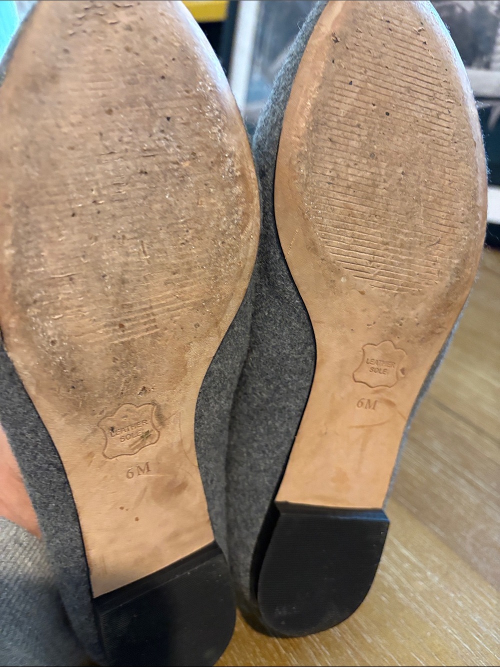Talbots Gray Wool Embroidered Gift & Car Flats - Picture 6 of 6